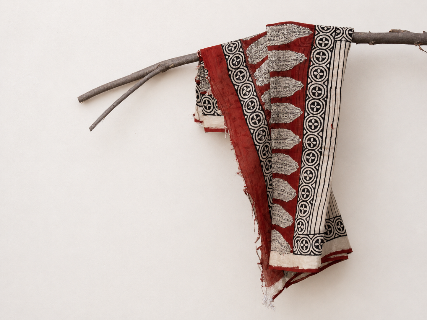 Linen Saree Set – Beige- Rakhi Return Gift for Sister Combo 1