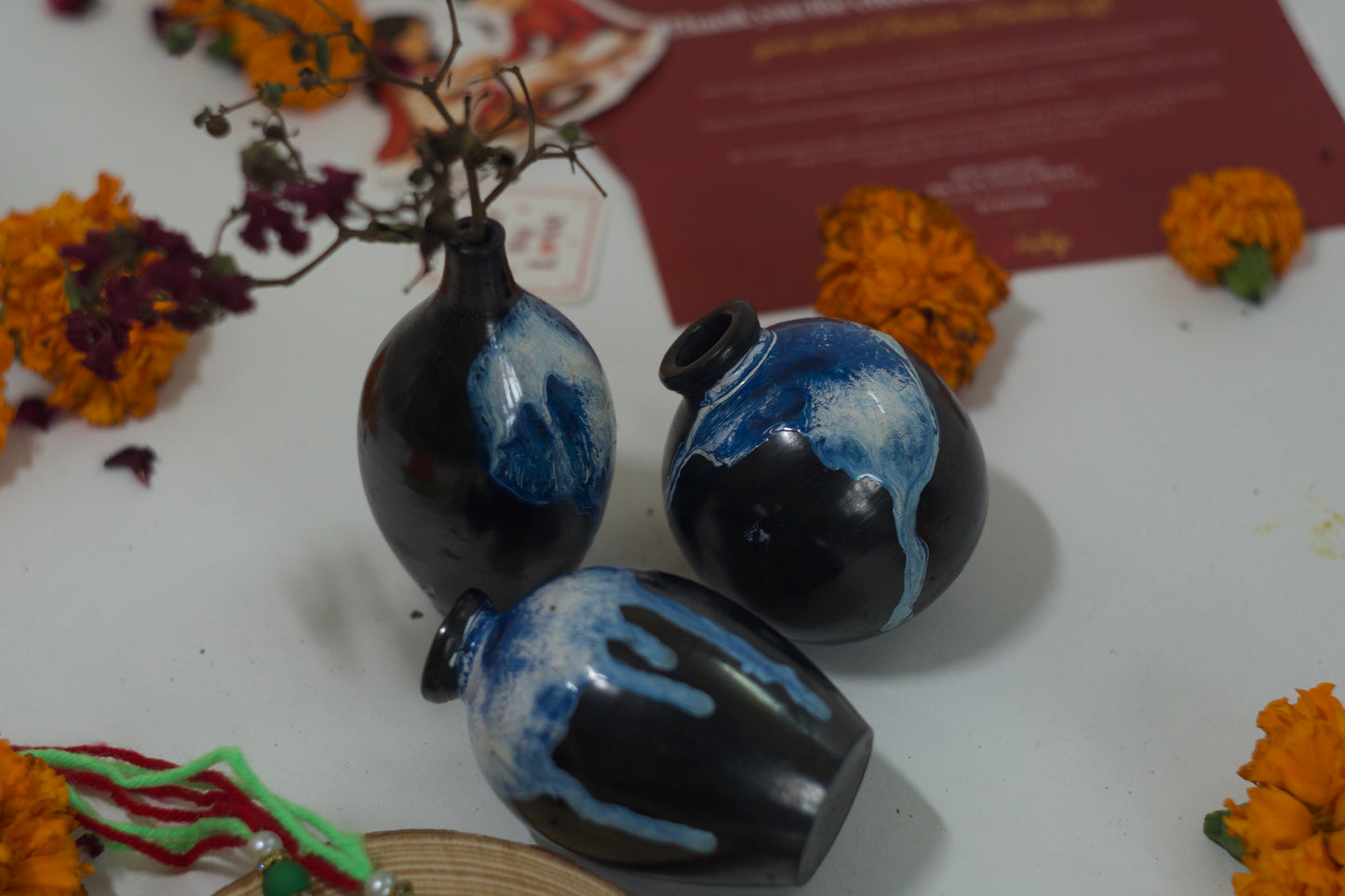 Nizamabad Black Pottery Trio-Bhaiya-Bhabhi Rakhi Gift Hamper Combo 10