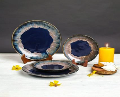 12 Piece of Dinnerware Plate Set