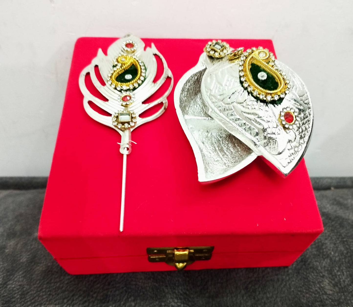 Premium Aluminum Peacock Feather And Box Set