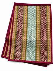 Red & White Set of 6 Madur Kathi Mats