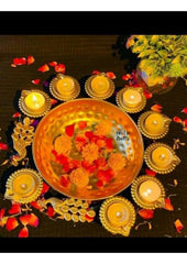 Decorative Iron Diya and Peacock Urli (with Gift Box)
