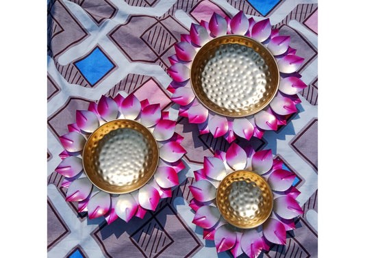 Attractive Iron Lotus Design Urli Set (Set of 3)
