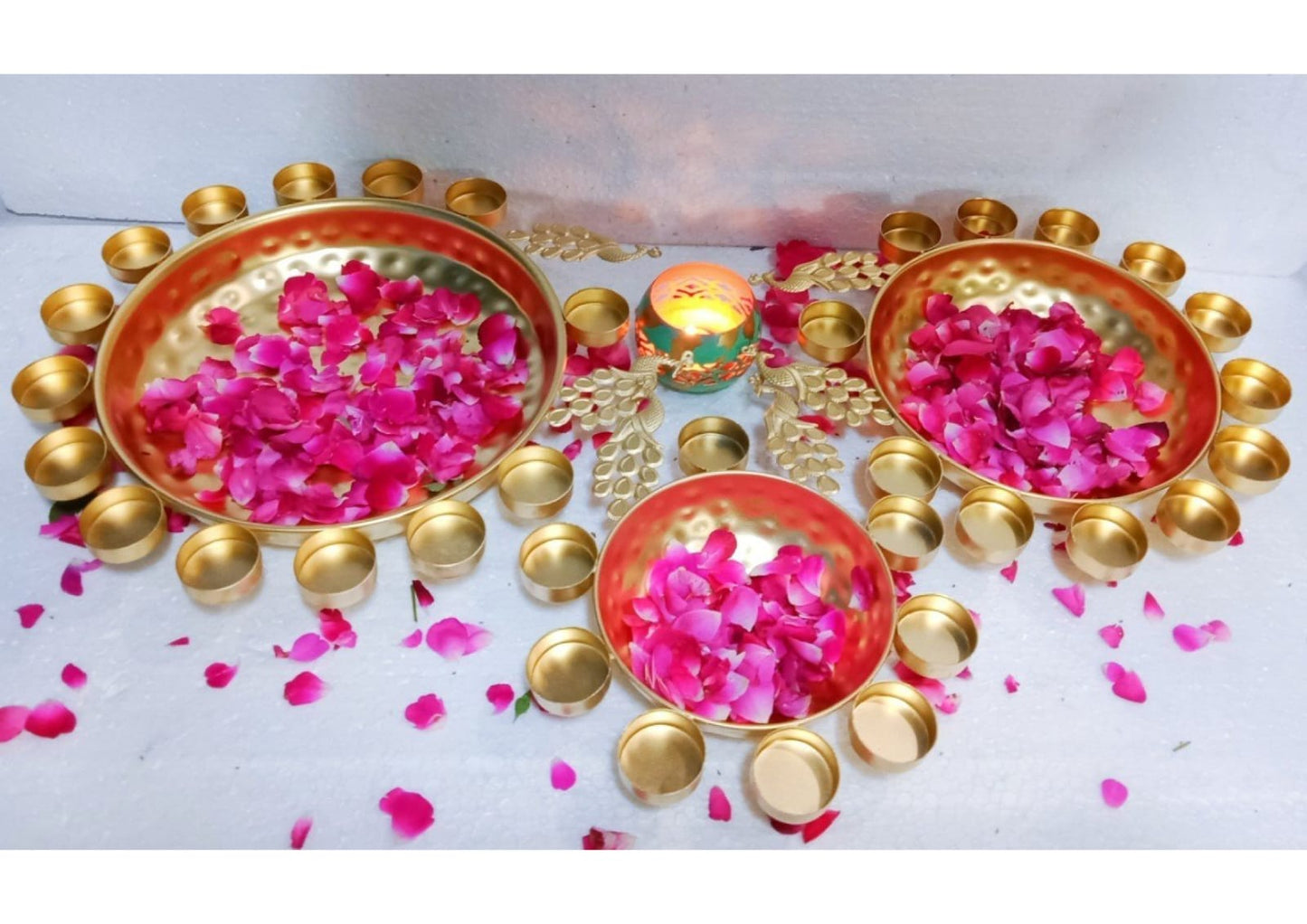 Attractive Iron Lotus Design Golden Urli Set (Set of 3)