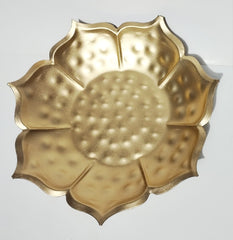 Attractive Iron Lotus Design Taj Urli Set (Set of 3)