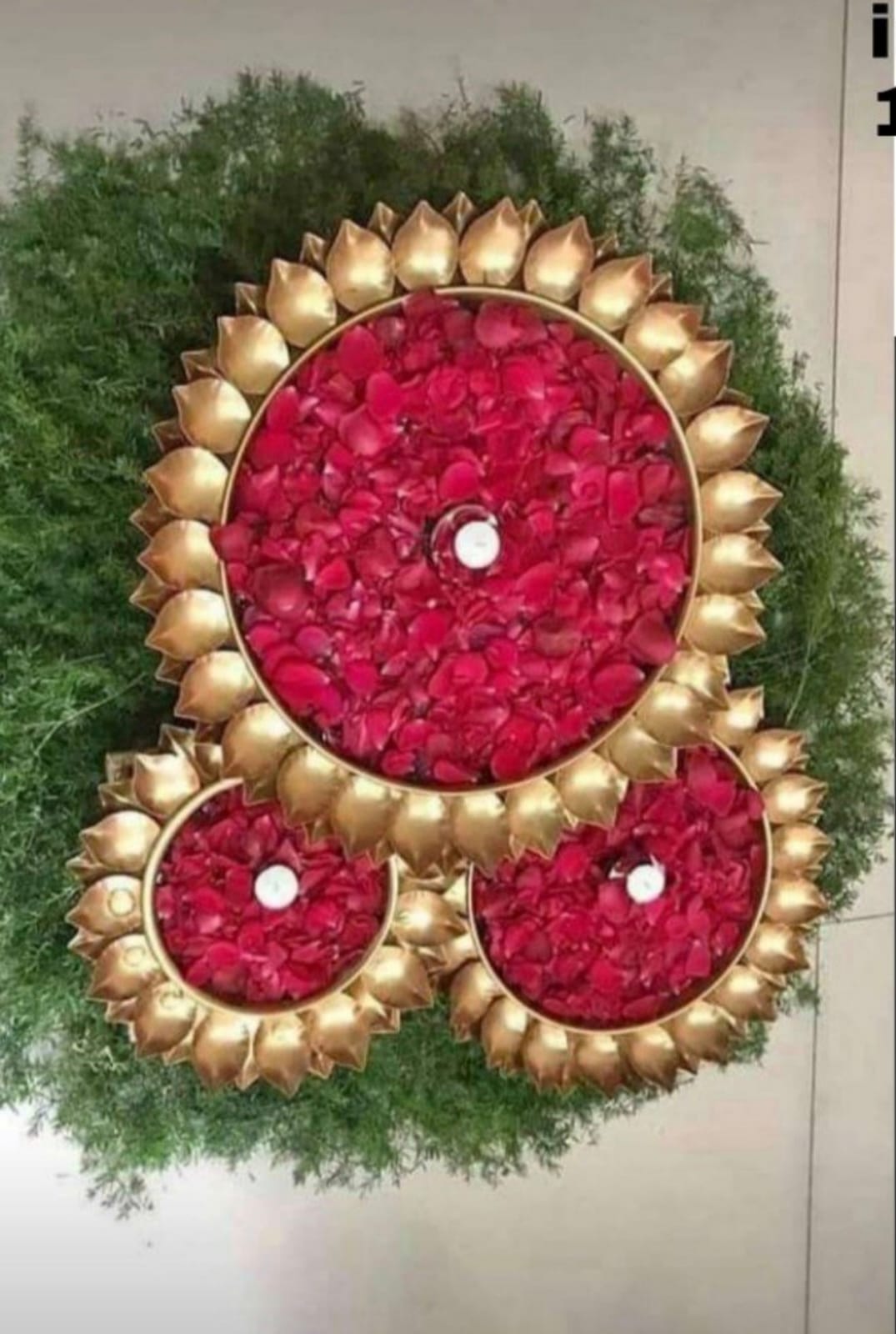 Attractive Iron Lotus Design Patta Urli Set (Set of 3)