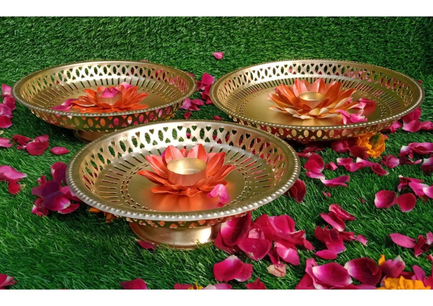 Attractive Iron Lotus Design Golden Urli Set (Set of 3)