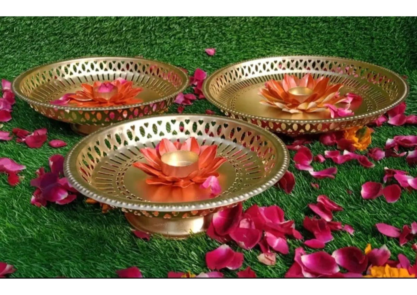 Attractive Iron Lotus Design Golden Urli Set (Set of 3)