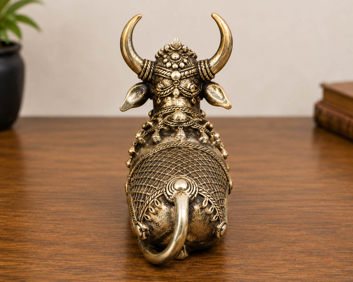 Handcrafted Nandi Art