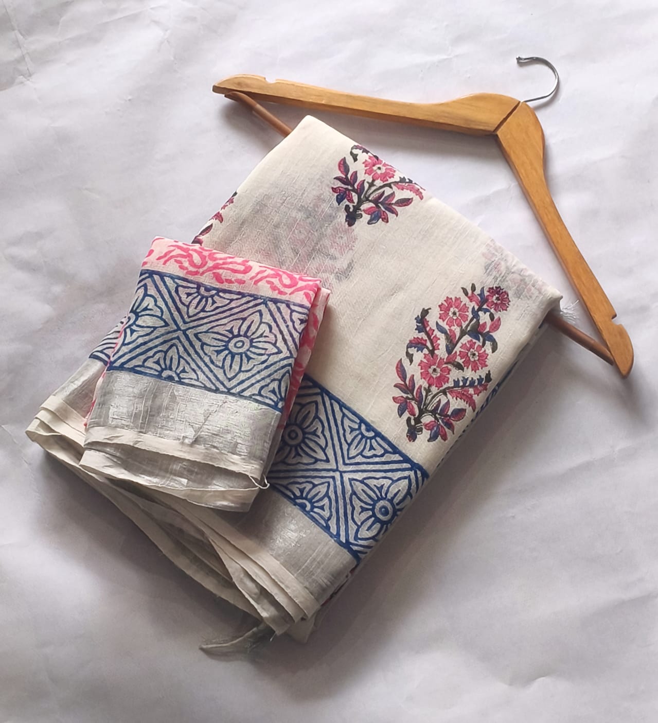 Bagru Hand Block Printed Linen Saree With Blouse