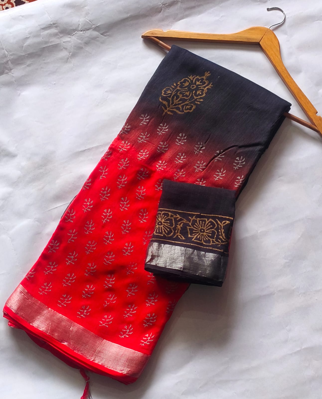 Bagru Hand Block Printed Linen Saree With Blouse Style 1