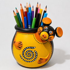 Handmade Beautiful Black Pottery of Nizamabad Micky Shape Pen Stand