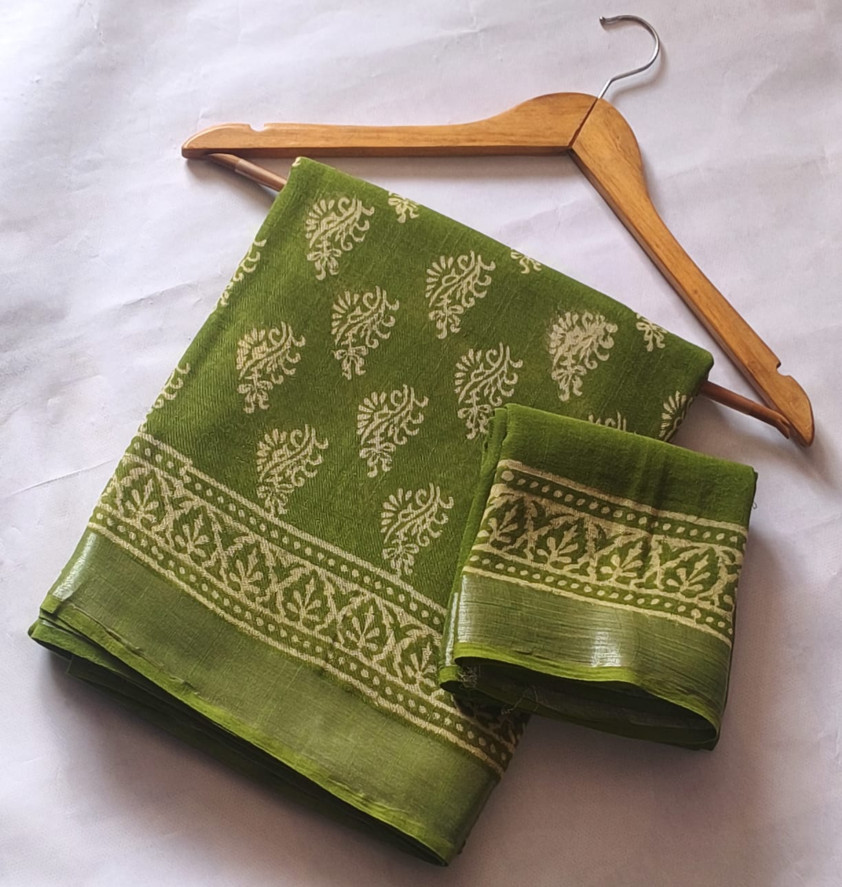 Bagru Hand Block Printed Linen Saree With Blouse