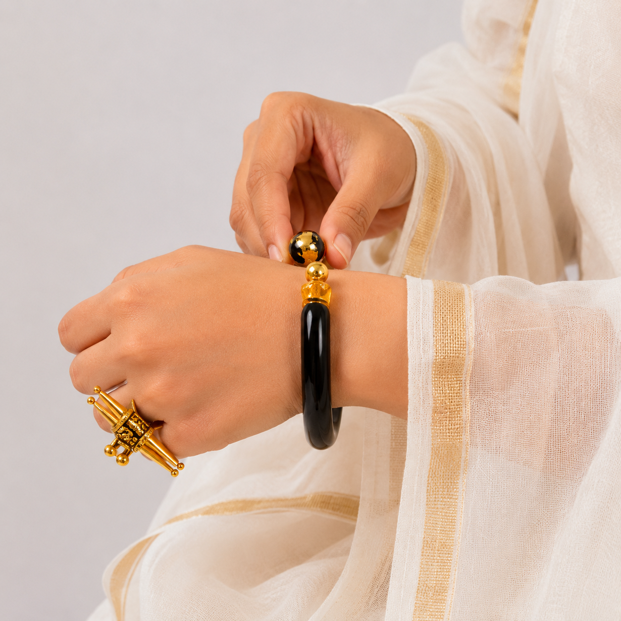 Kashish Kangan Black