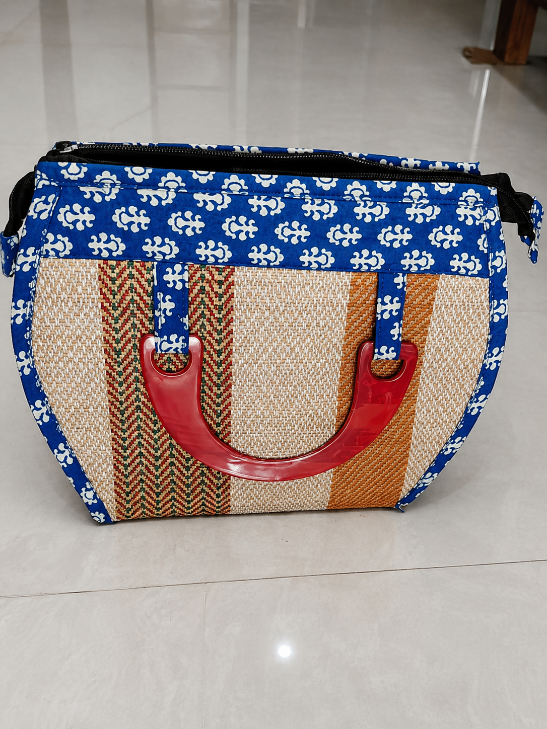 Ladies Hand Bag With Wooden Carrier - Blue
