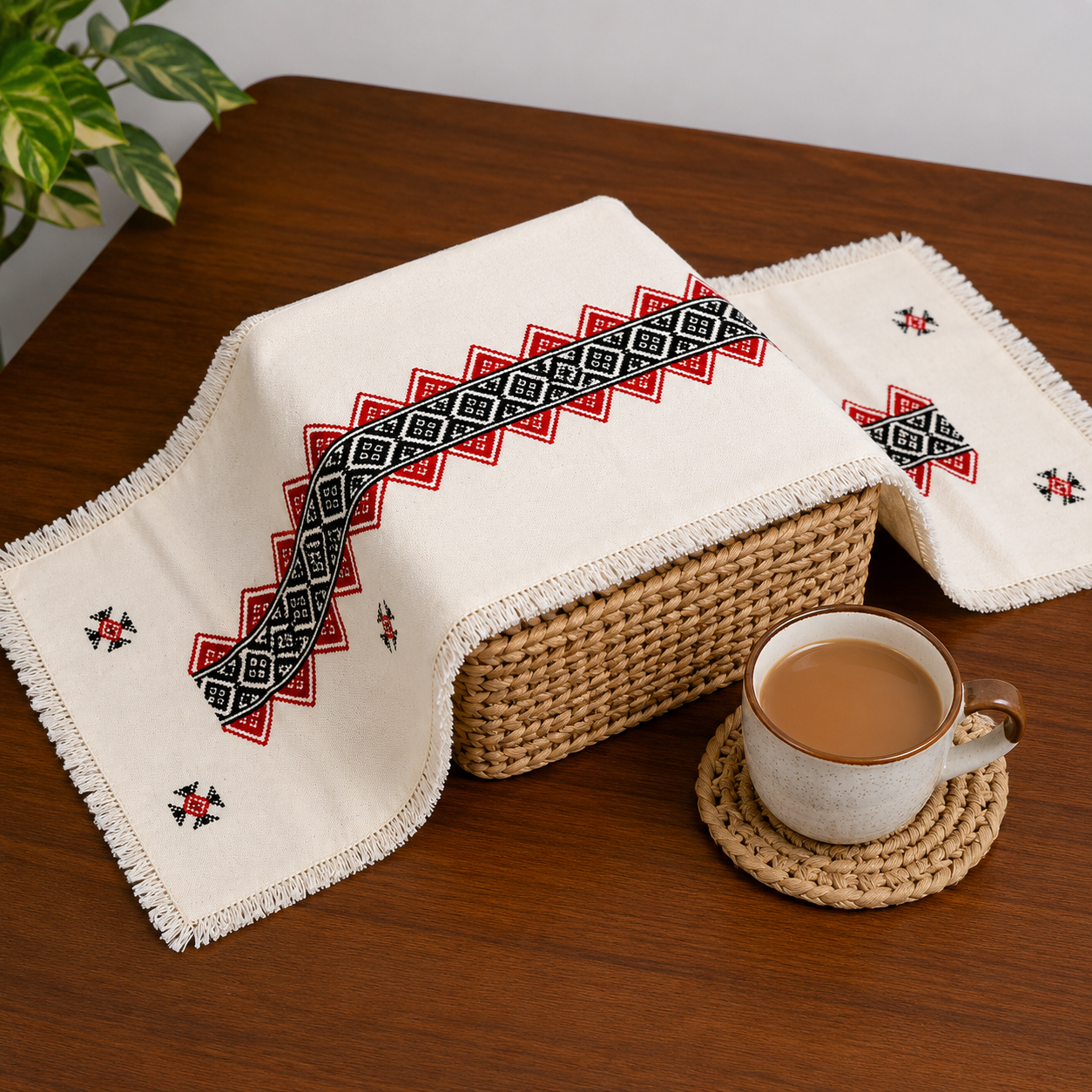 Toda Embroidered Cotton Table Runner