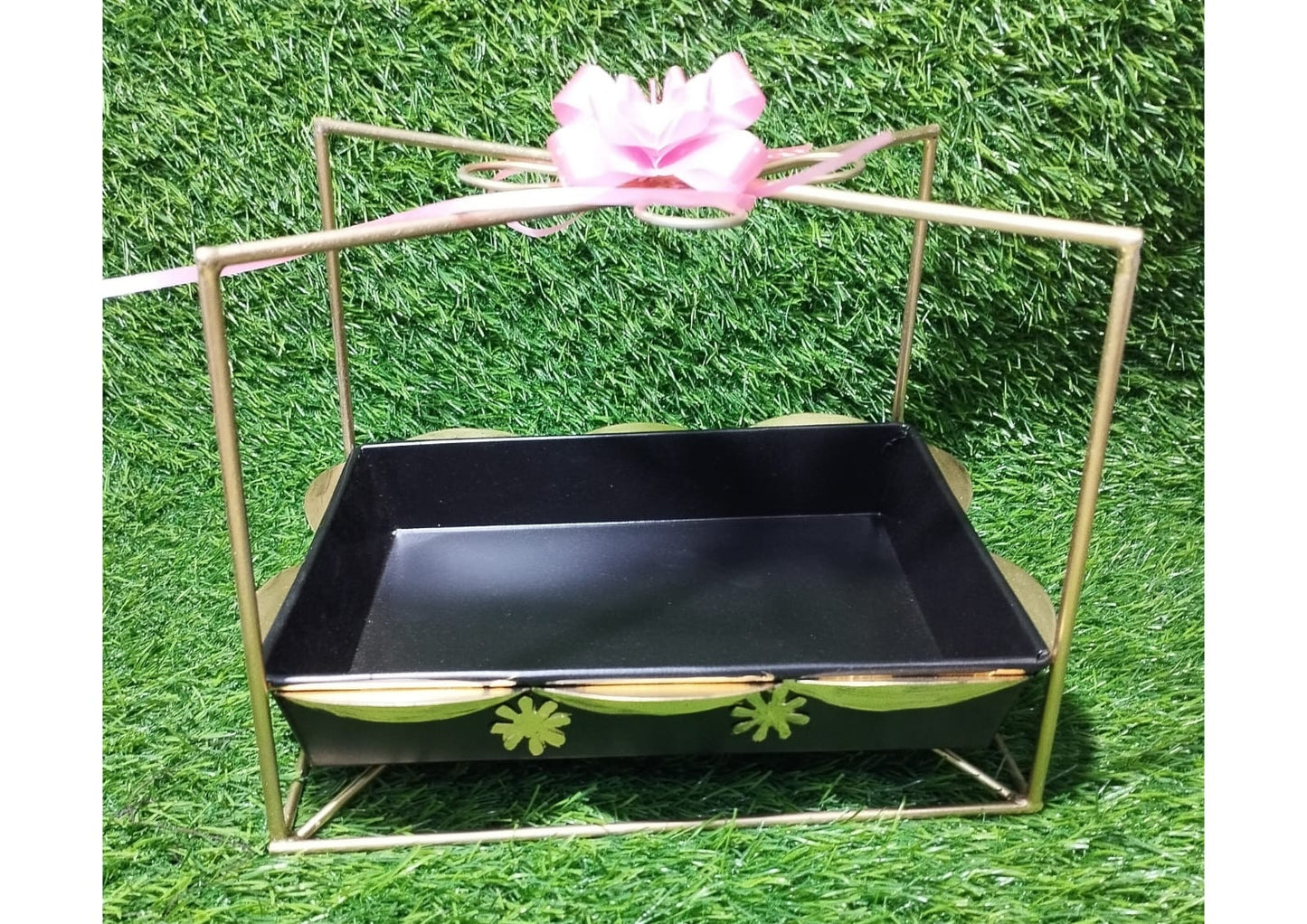 Moradabad Gift Hamper Cart (Iron Made)