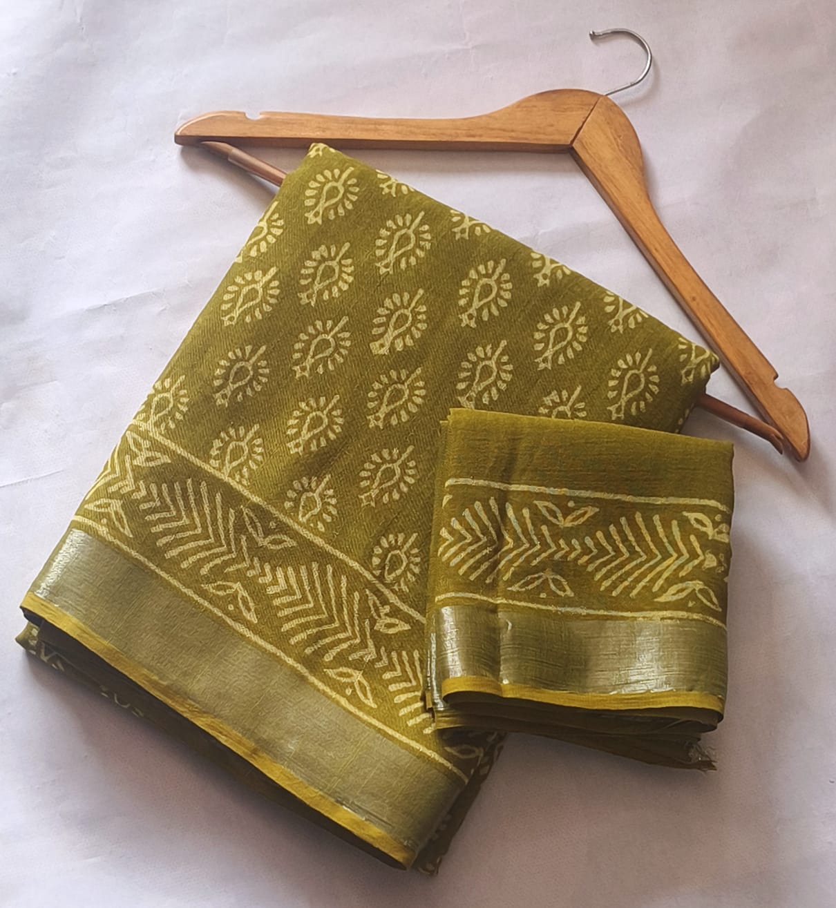 Bagru Hand Block Printed Linen Saree With Blouse