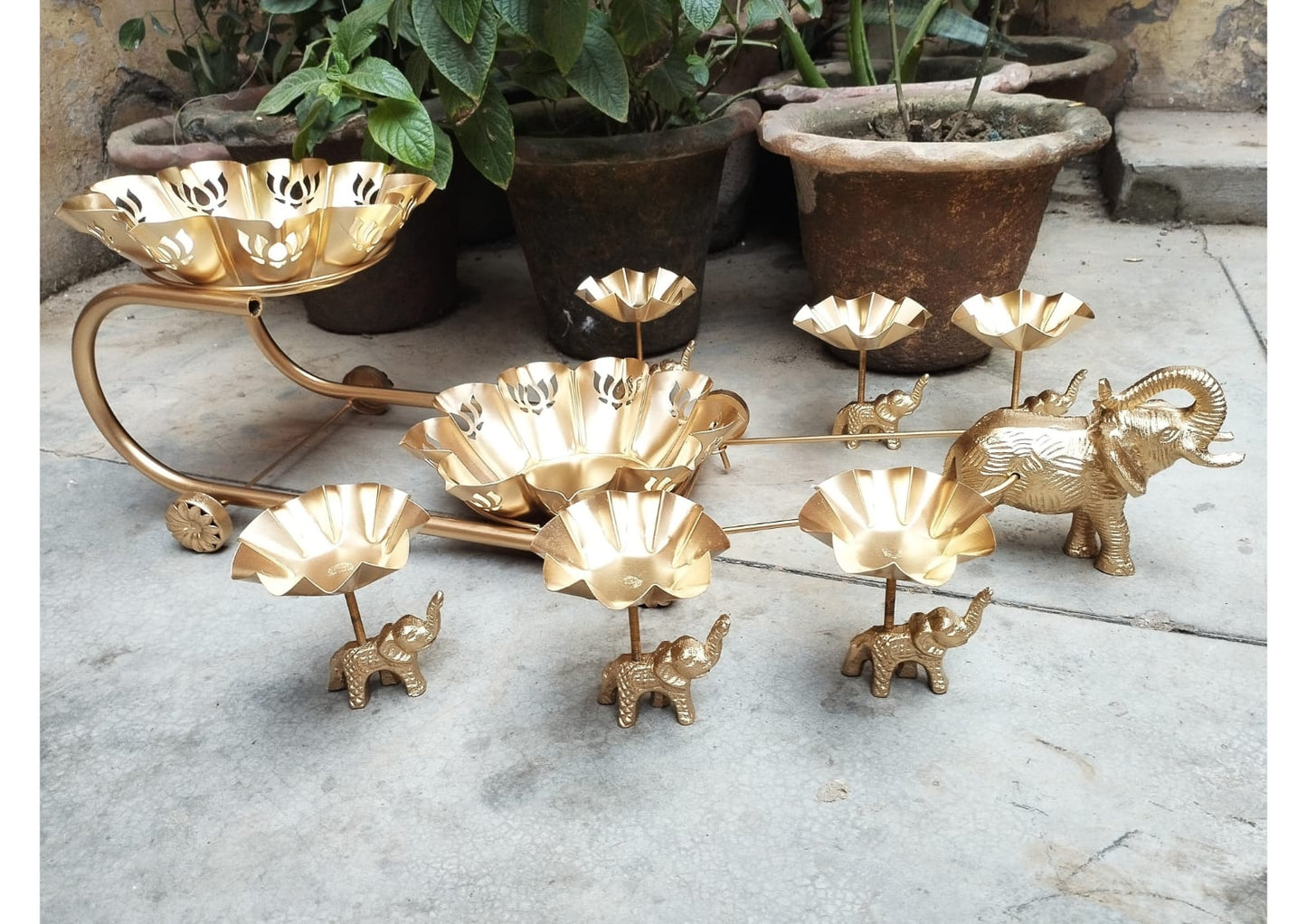 Elephants Cart Biggest Plus 6 Elephants Tealight (Aluminum And Iron Made)