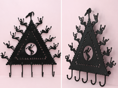 Wall Hanging in Triangle Shape Key Holder