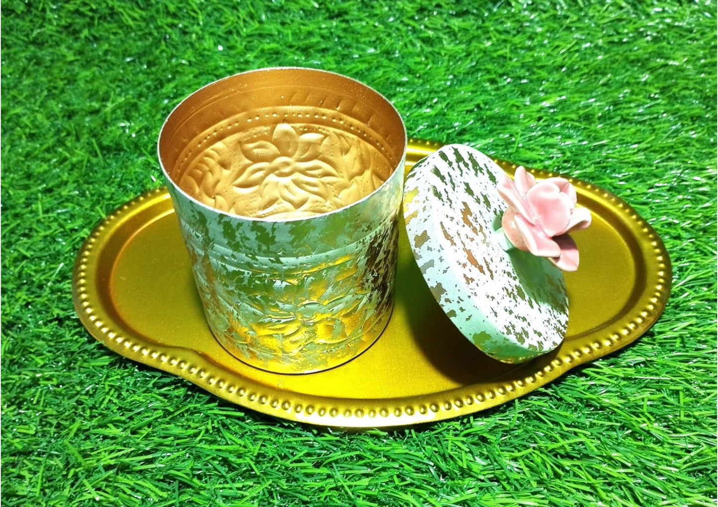 Beautiful Floral Tray With 1 Jar (Iron Made)