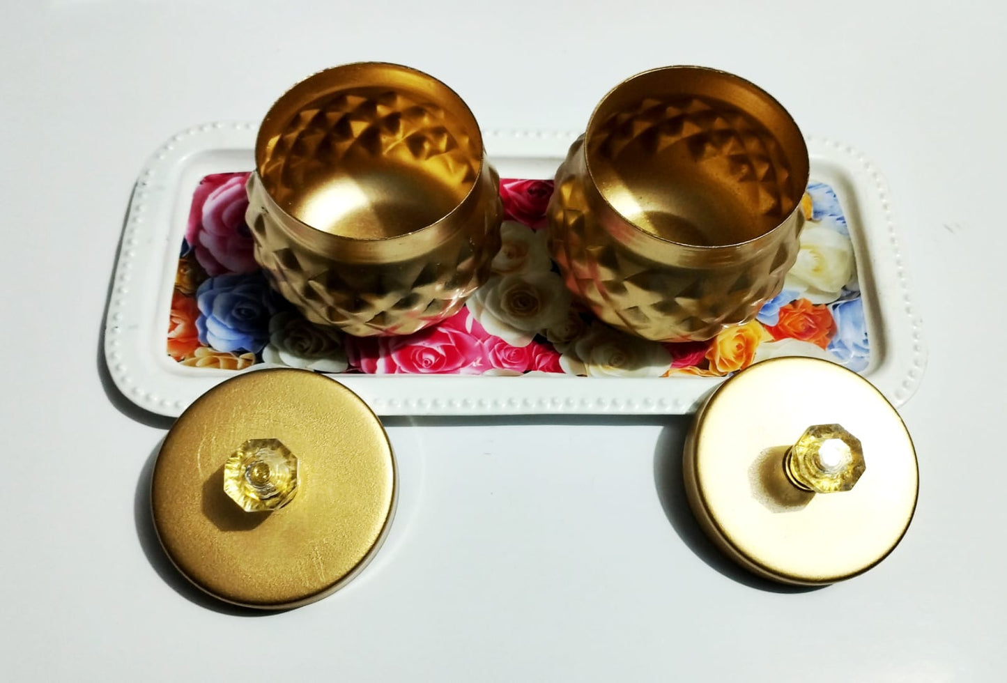 Beautiful Tray With 2 Jar (Iron Made)