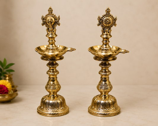 Nachiarkoil Brass lamp - 16 Inches  One Mugam With Sangusakaram- 4.5kgs -Set of 2