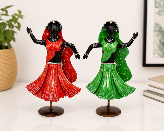 Multicolour Girls Doing Garba Set Of 2