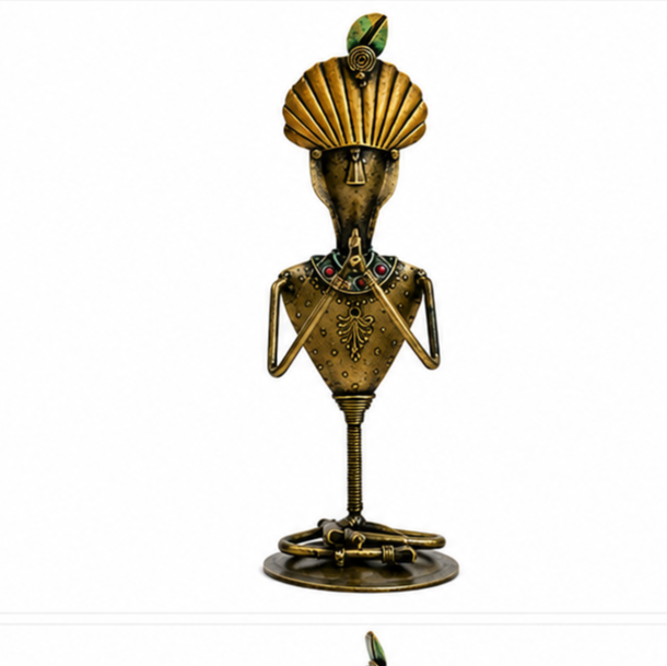Gold Wrought Iron Human Figurine Set Of 4