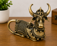 Nandi Statue