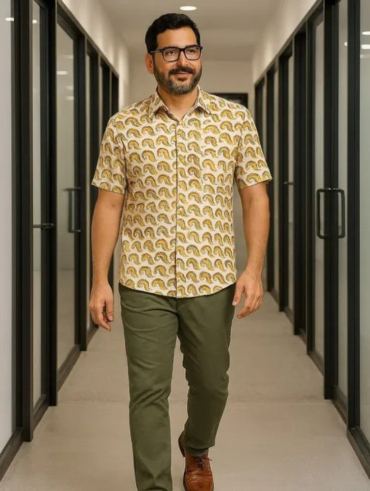 Akola Block Printed Cotton Men's Half Sleeves Shirt - Off White