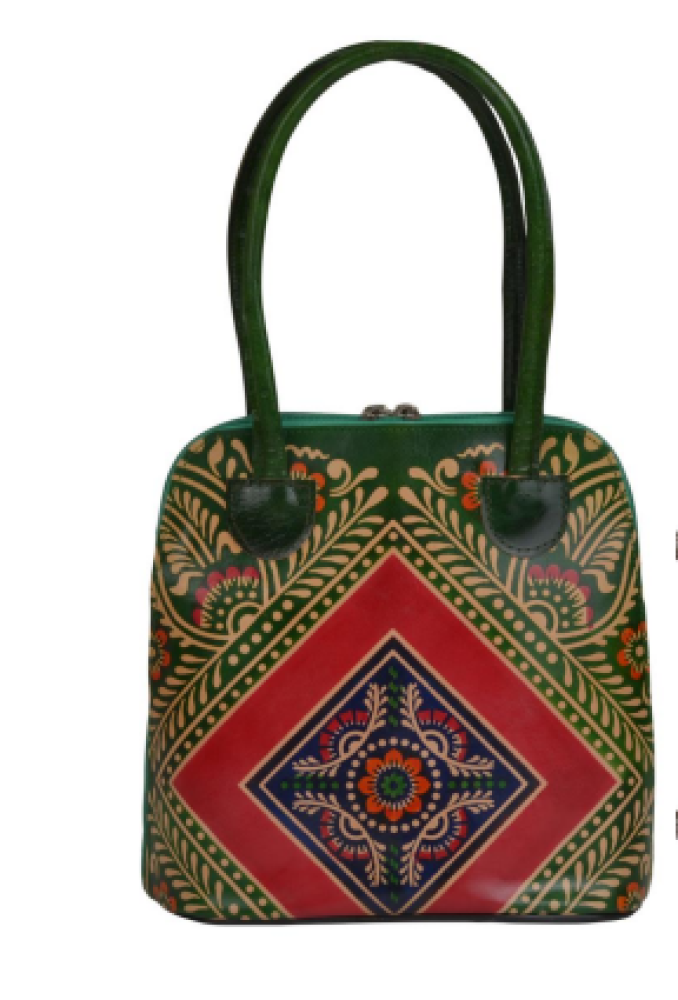 Beautiful Geometric Design Green Full Chain Handbag