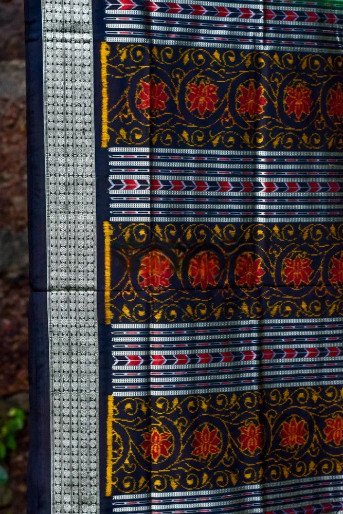 Beautiful Green & Navy Blue Sambalpuri Silk Saree