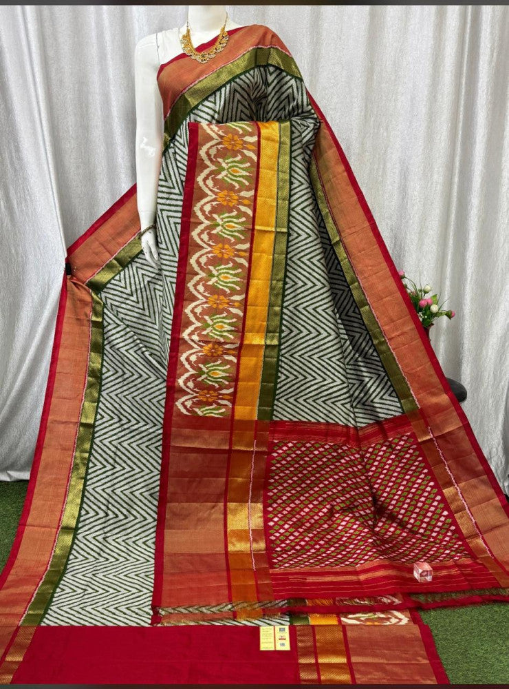 Black Elegant Pochampally Saree