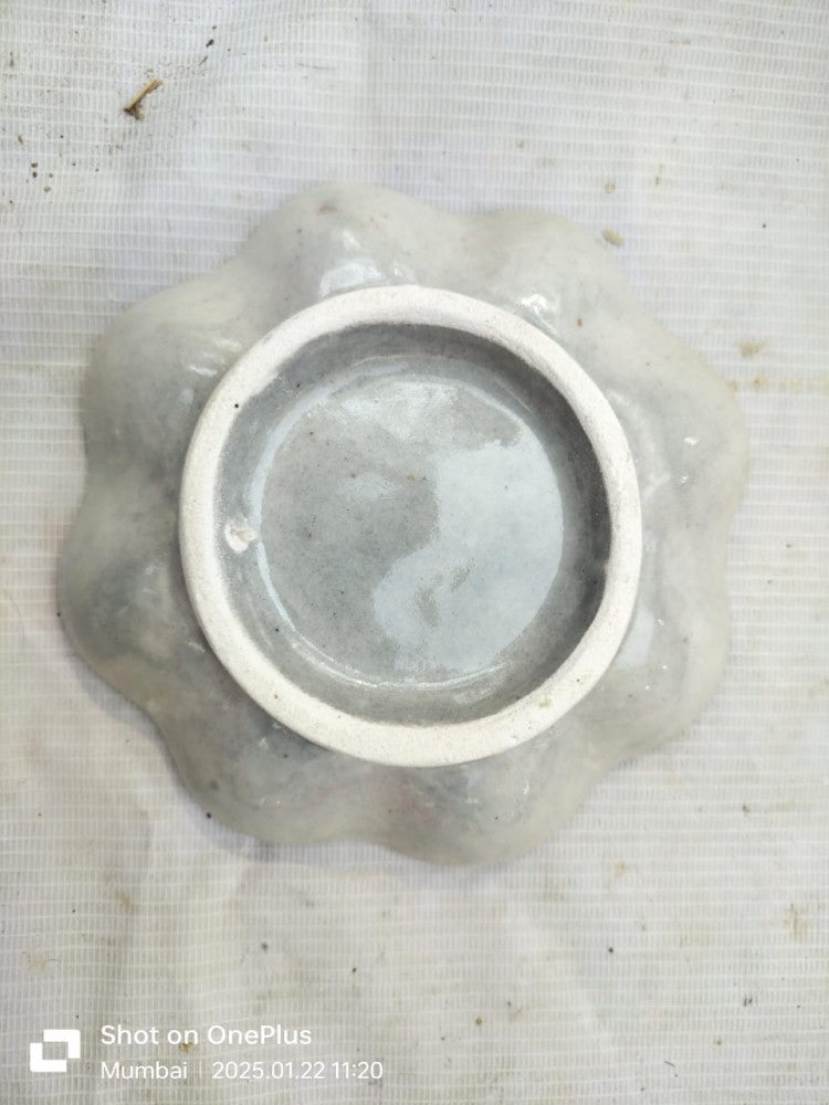 Blue Pottery Lotus Wall Plate Cows 6 inch