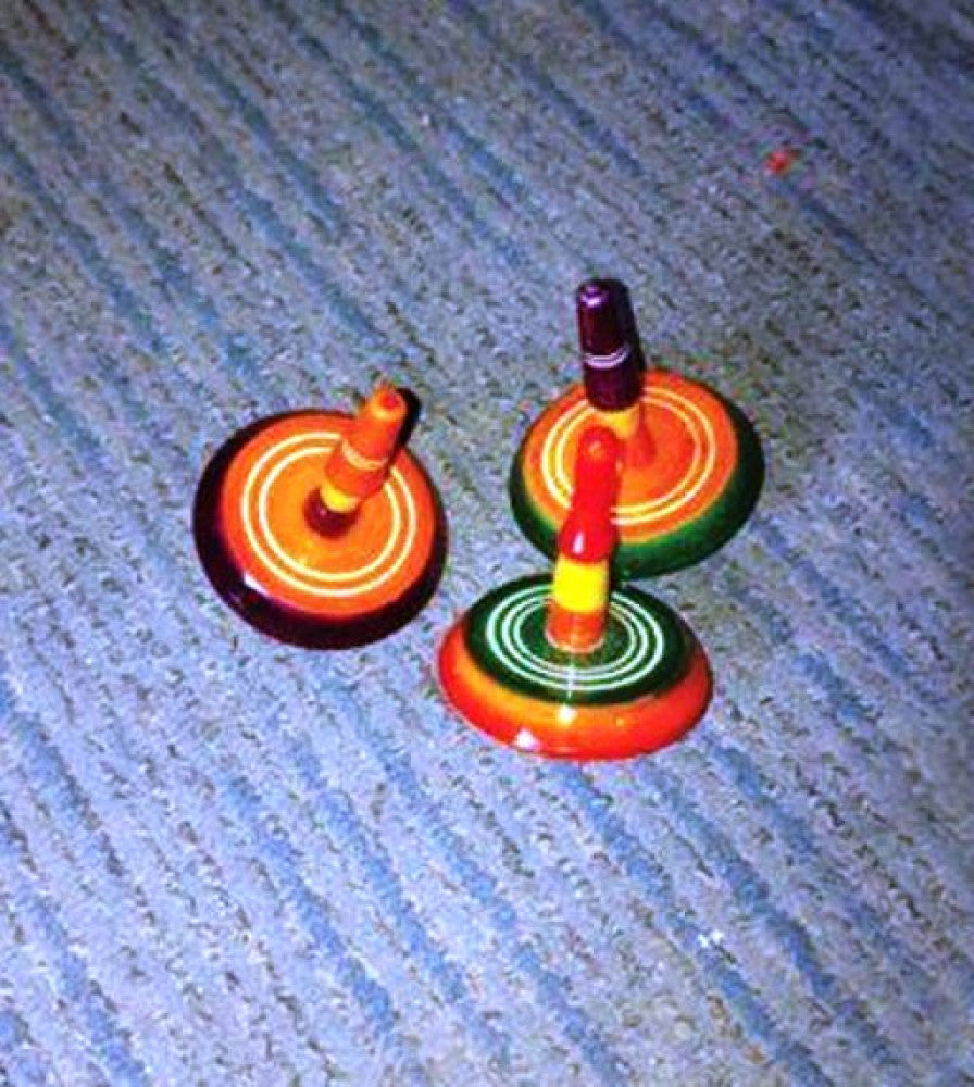 Traditional Handicraft Beautiful Design Of Channapatna Toy Tops (Set of 3) For Kids