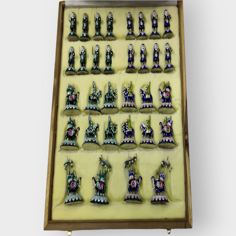 Chess Board Set Gulabi Meenakari Art