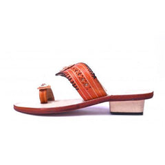 Traditional Handicraft Trendy Look Kolhapuri Chappals Design In Pleasant Orange Colour For Women