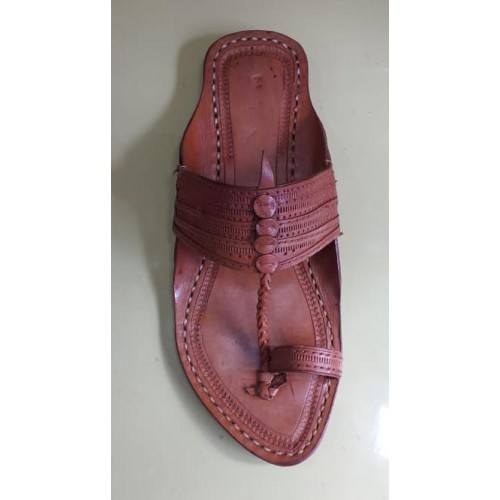 Elegant Handicraft Trendy Look Kolhapuri Chappals Design In Red Colour For Women