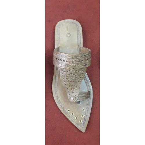 Latest Handicraft Trendy Look Kolhapuri Chappals Design In Beige Colour For Women