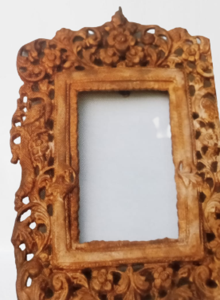 Designer Photo Frame Banaras Metal Craft