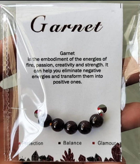 Garnet Rakhi