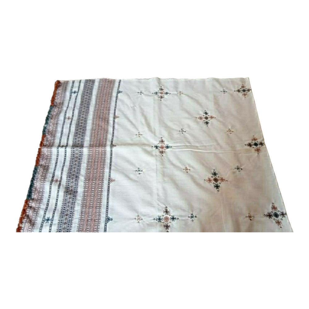 Handwoven Acrylic Wool Bhujodi White Maroon Embroidered Shawl