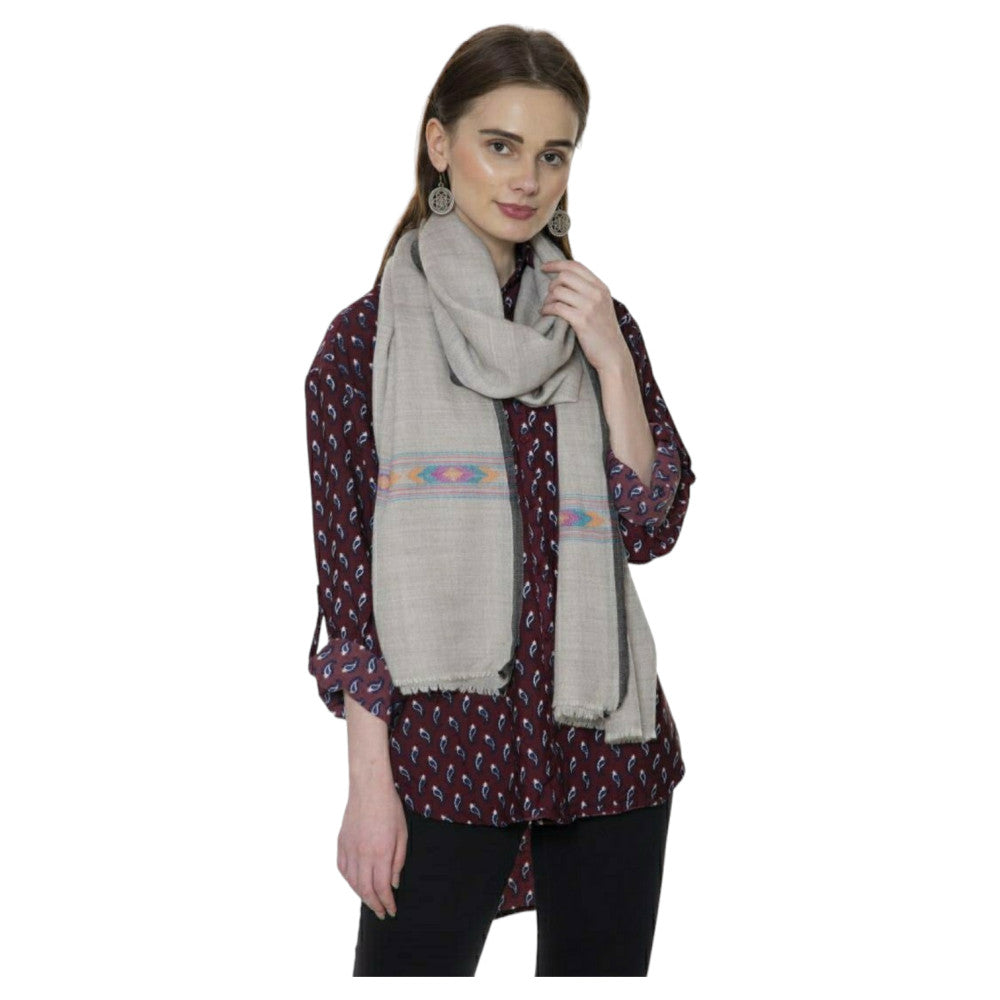 Himalayan pure lamb woolen Shawl super soft light weight stole in kathu design