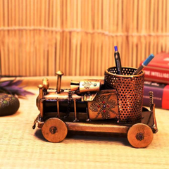 Iron Engine Pen Holder