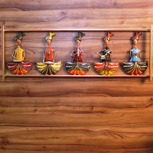 Iron Painted 5 Sardar Musicians Sitting Frame