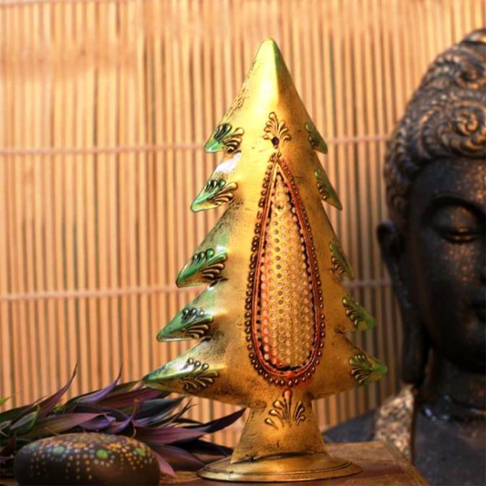 Iron Painted Xmas Tree