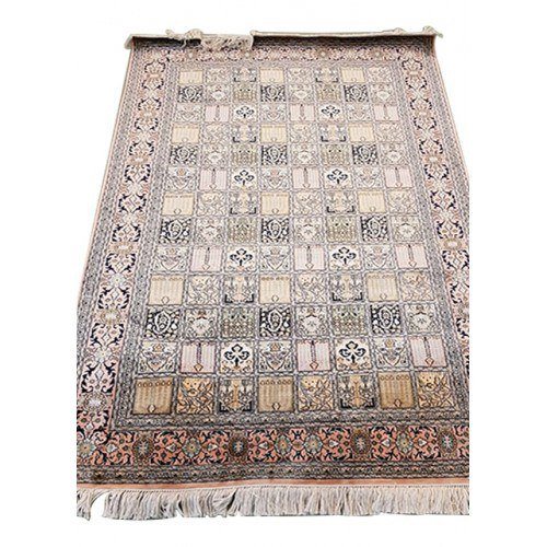 Traditional Handicraft Kashmiri Hand Knotted Beautiful Natural Multicolour Carpet For Home Décor