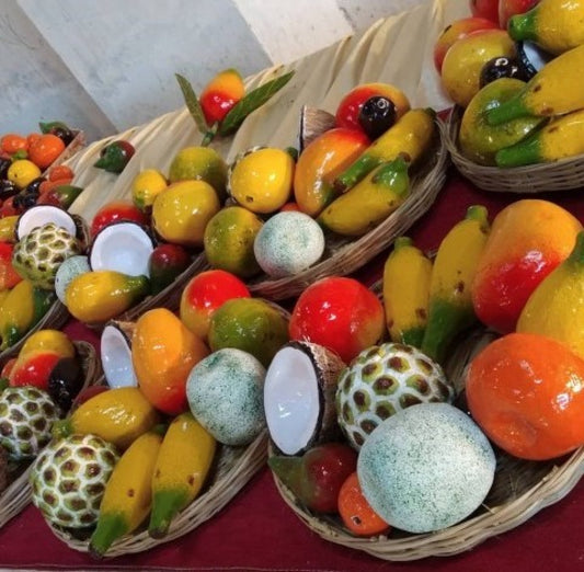 Handmade Kinhal Toy Wooden Plate With Artificial Fruits