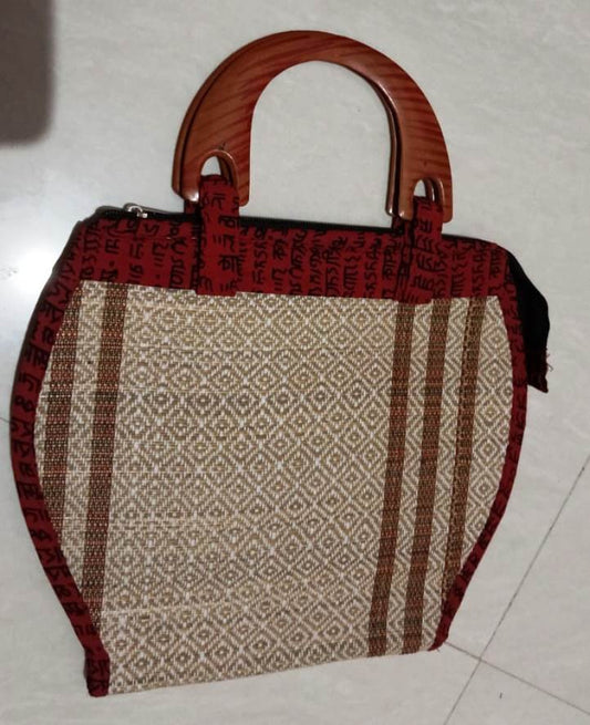 Ladies Hand Bag With Wooden Carrier-Style4